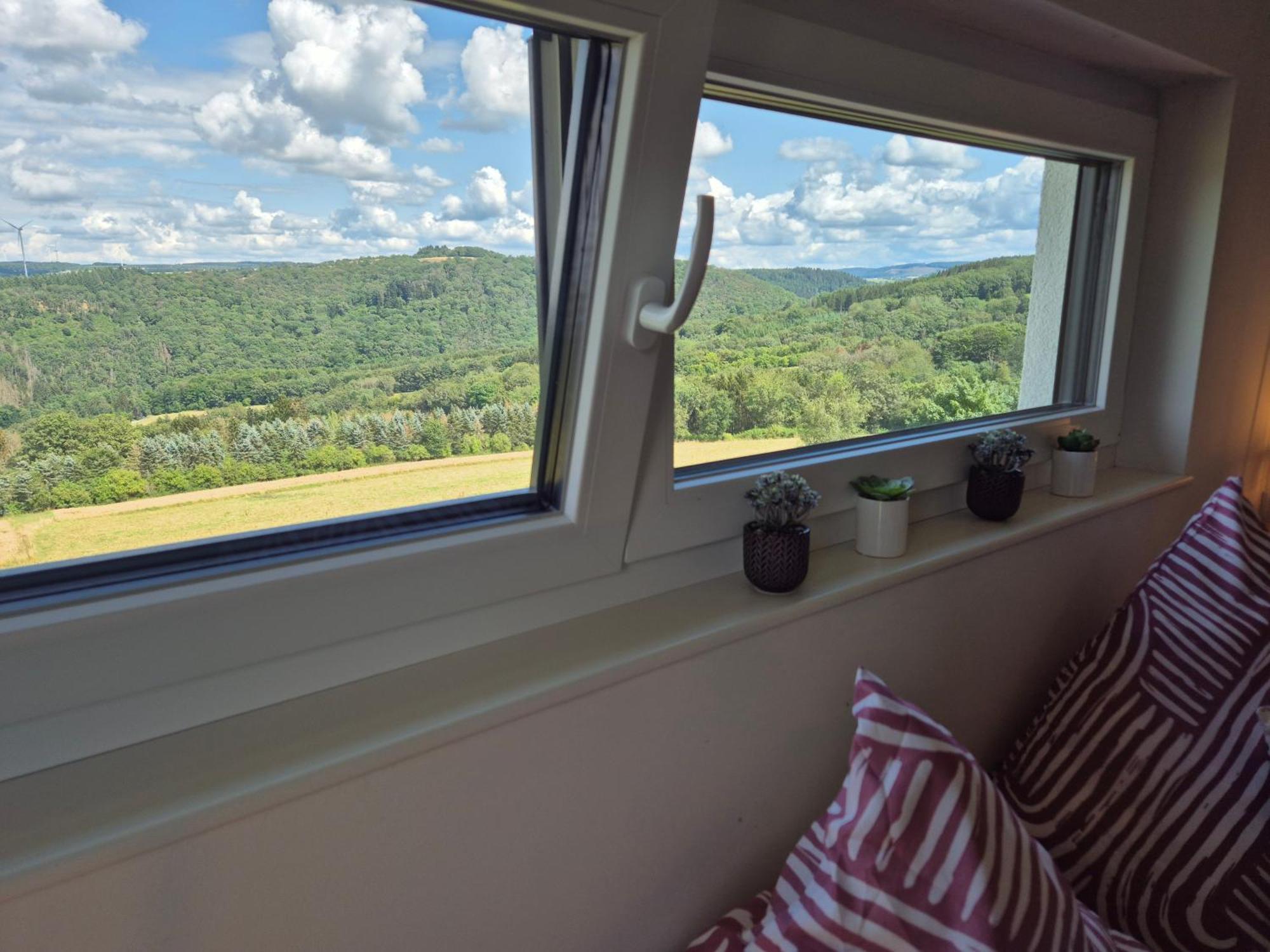 Serenity Vista Retreat Bnb Bescheid Luaran gambar