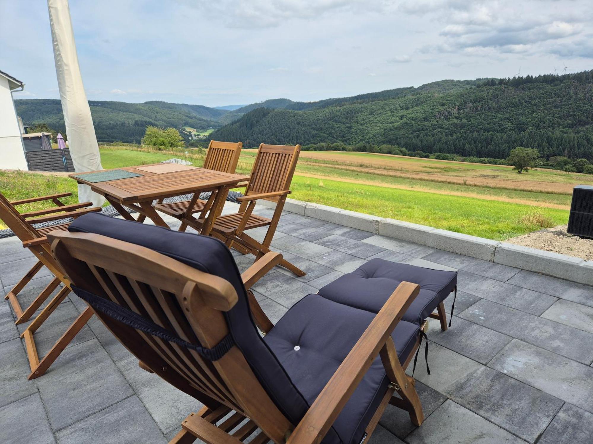Serenity Vista Retreat Bnb Bescheid Luaran gambar