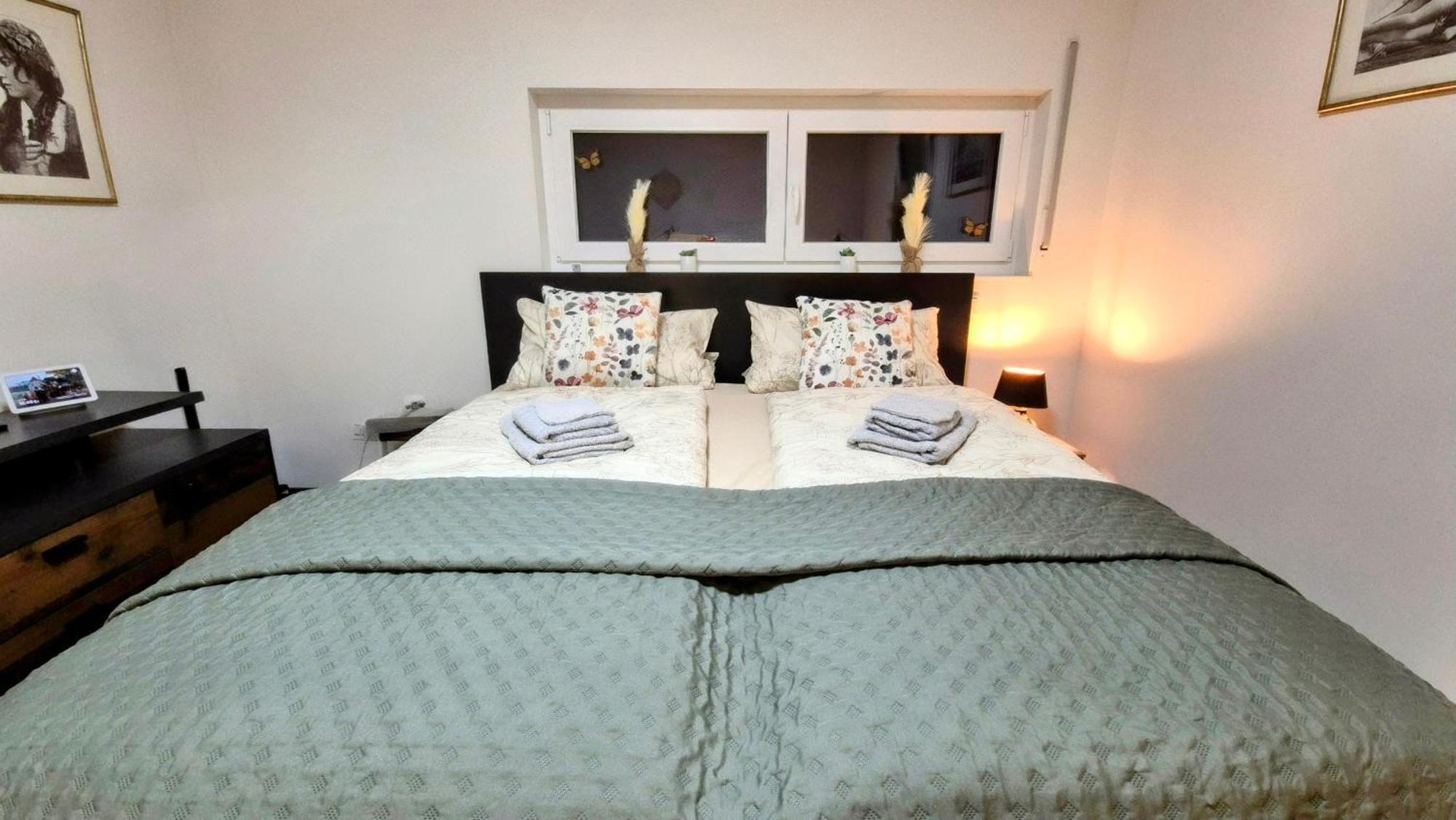 Serenity Vista Retreat Bnb Bescheid Luaran gambar